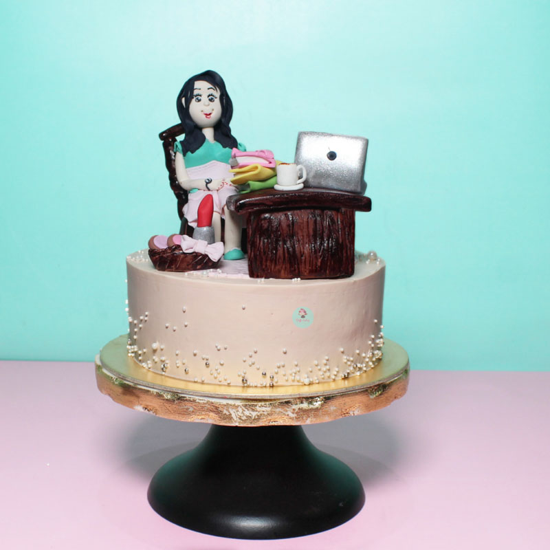 Stylish-woman-Theme-Cake