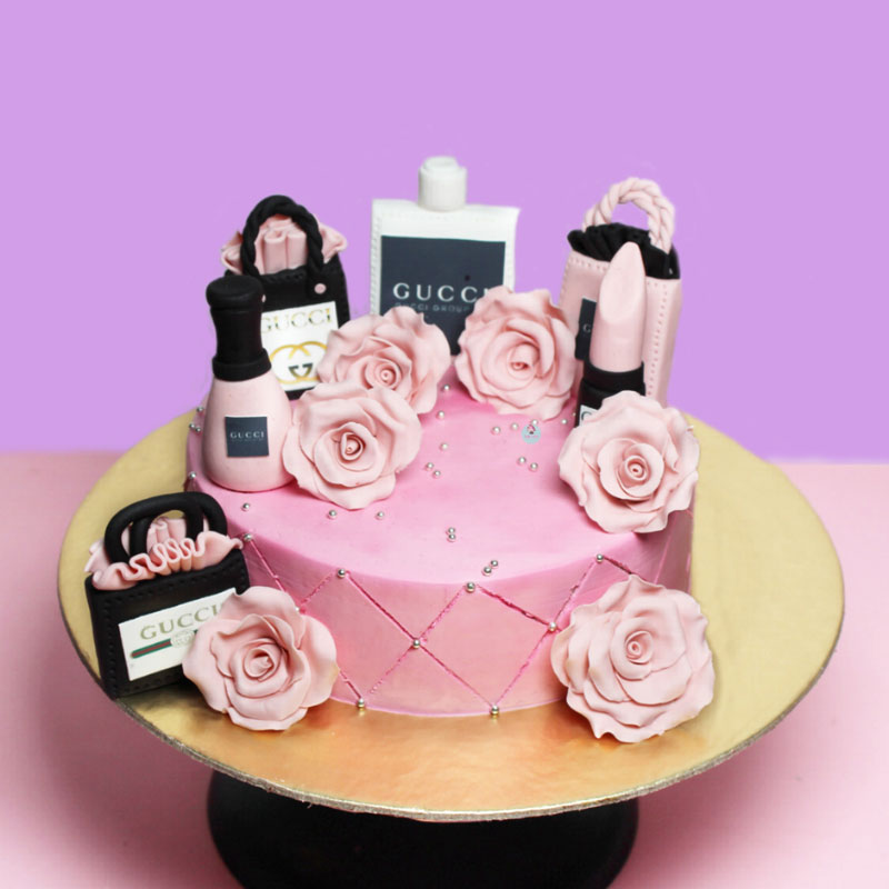 Pink-Shopping-Theme-Cake