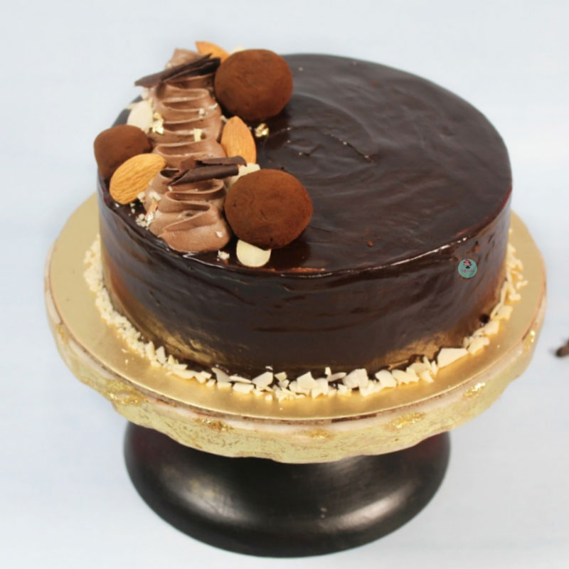 Classic-Belgium-Chocolate-Cake