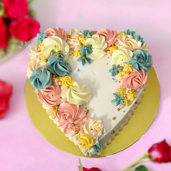 Floral-Heart-Cake